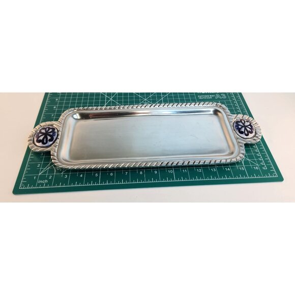 Decorative Aluminum Serving Tray With Hand-Painted Ceramic Talavar Handle Accent - Picture 4 of 11